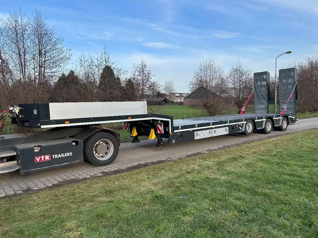 VTR MACHINE LOADER | BRIDGE | DOUBLE RAMPS | ALL STEERING