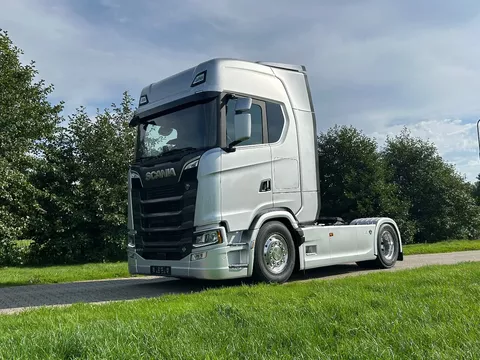 Scania S 660S V8 NGS | 4x2 NB | 6 BALON SUSPENSION | RETARDER | FULL-AIR | PTO PREP. | PARK-COOLER |